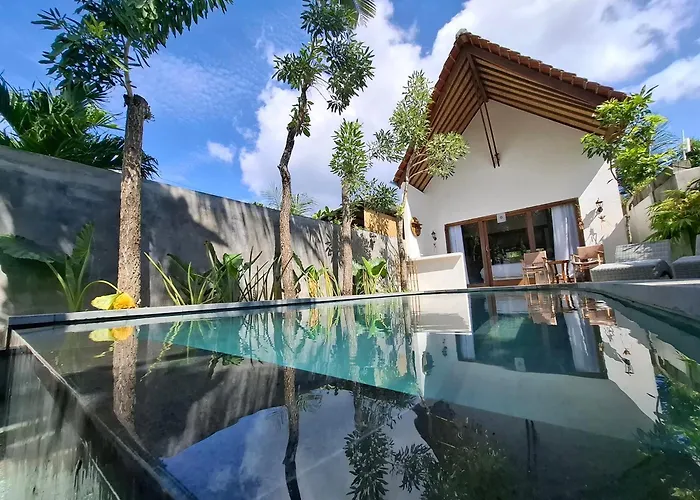 Giyor Villa