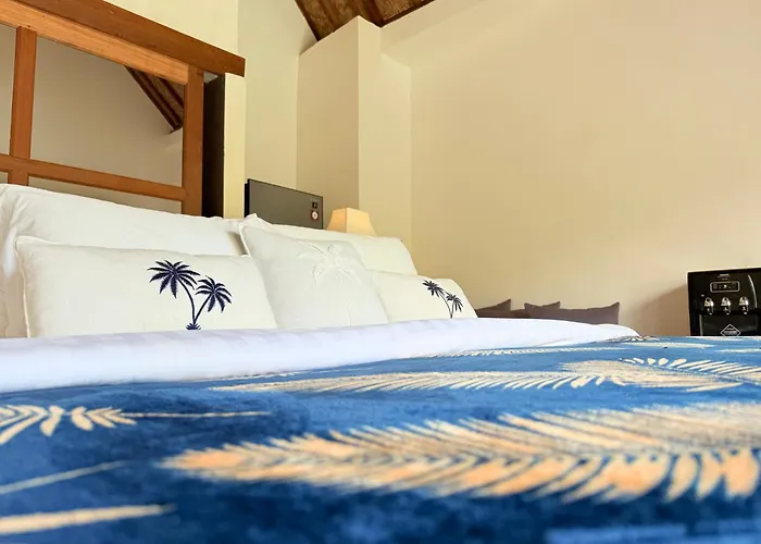 Giyor Villa *